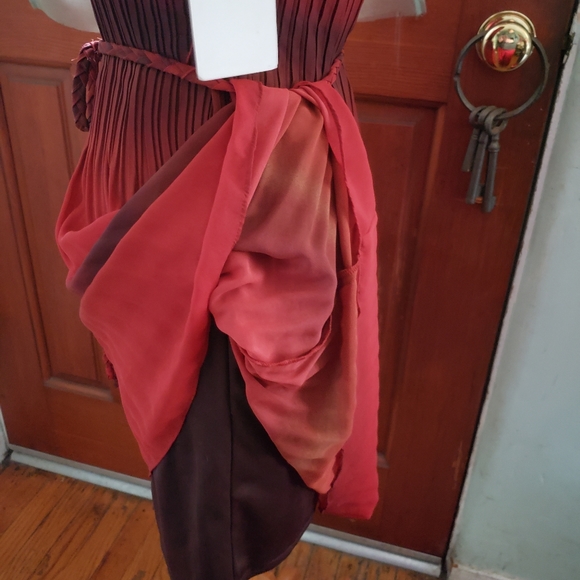 AMANDA LANE DRESS - Picture 10 of 16